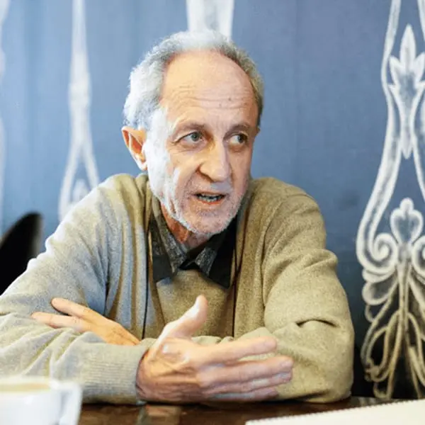 Carlos Corral